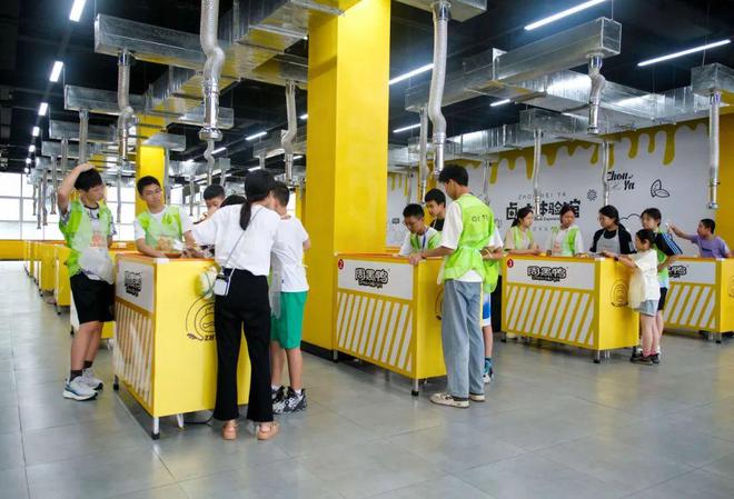 参观黄鹤楼、湖北省博物馆春假爆款武汉名校夏令营开启报名开元棋牌app狮子精品夏令营 探访武汉大学、华中科大(图3)