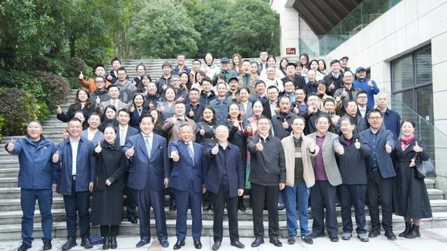 届爽学与爽村论坛在中国爽村宝山隆重召开开元ky棋牌安逸四川 爽在宝山——第三(图4)